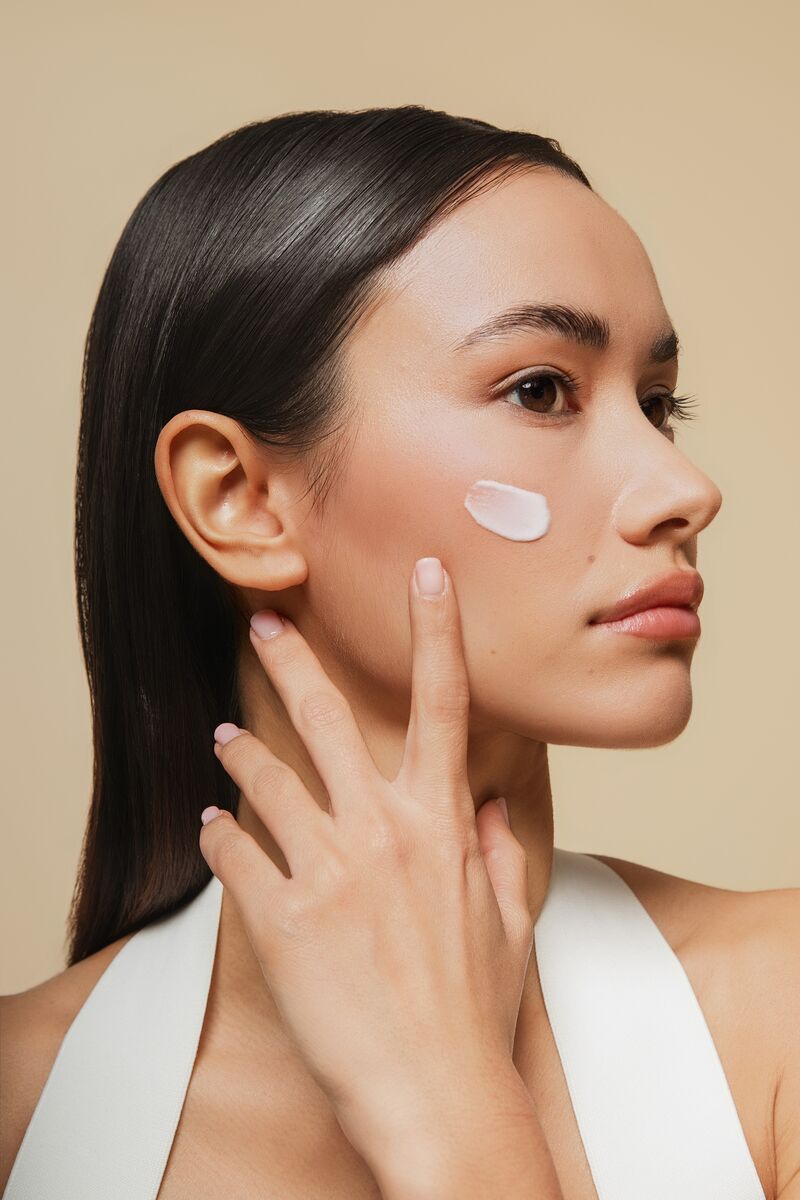 germaine de capuccini naine kreemiga